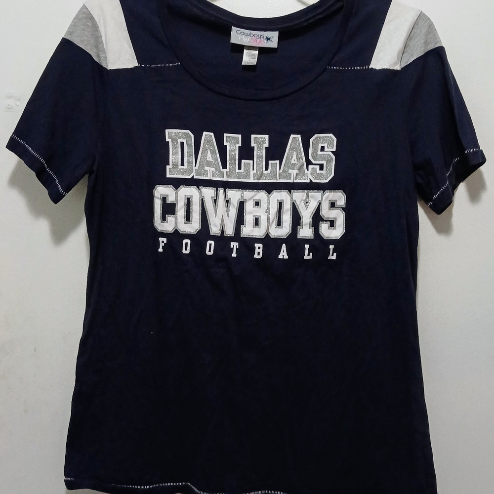 Dallas Cowboys Her Style Size XL Blue-White- Gray-Silver Women's T-Shirt